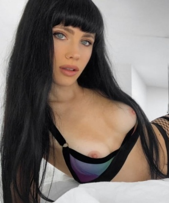 Аника